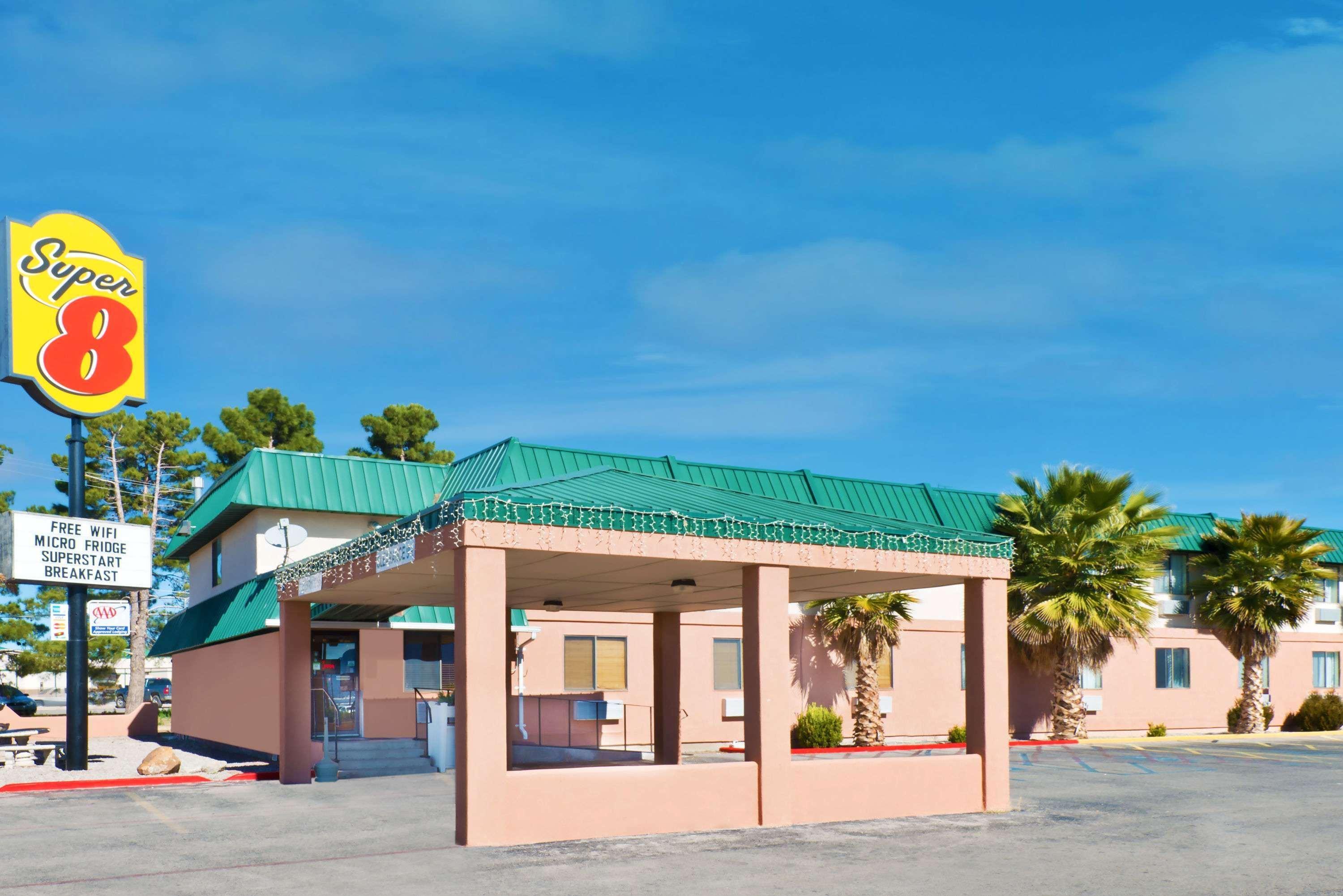 Super 8 By Wyndham Alamogordo - White Sands Extérieur photo
