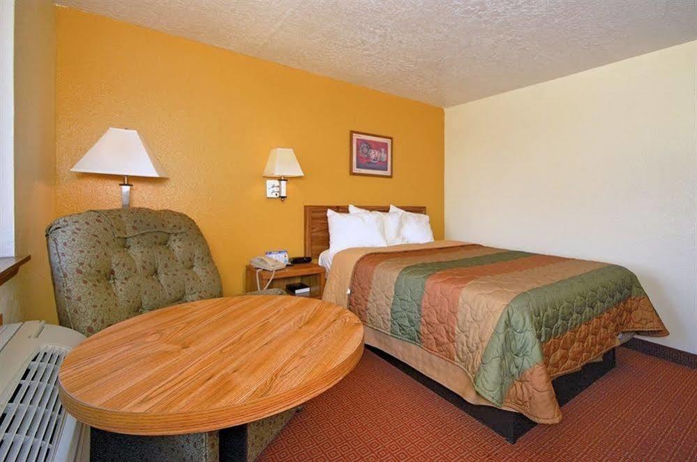 Super 8 By Wyndham Alamogordo - White Sands Extérieur photo